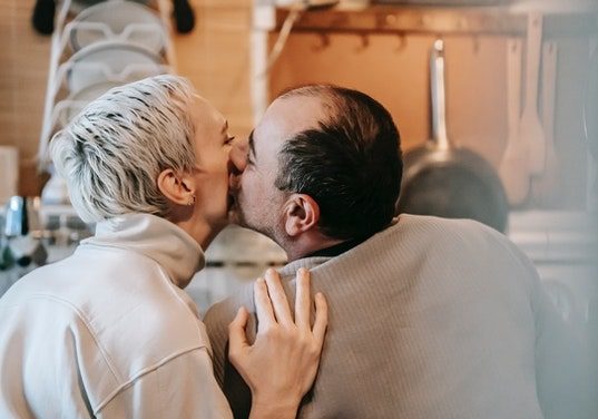 5 Relationship Rituals to Increase Connection Day-to-Day
