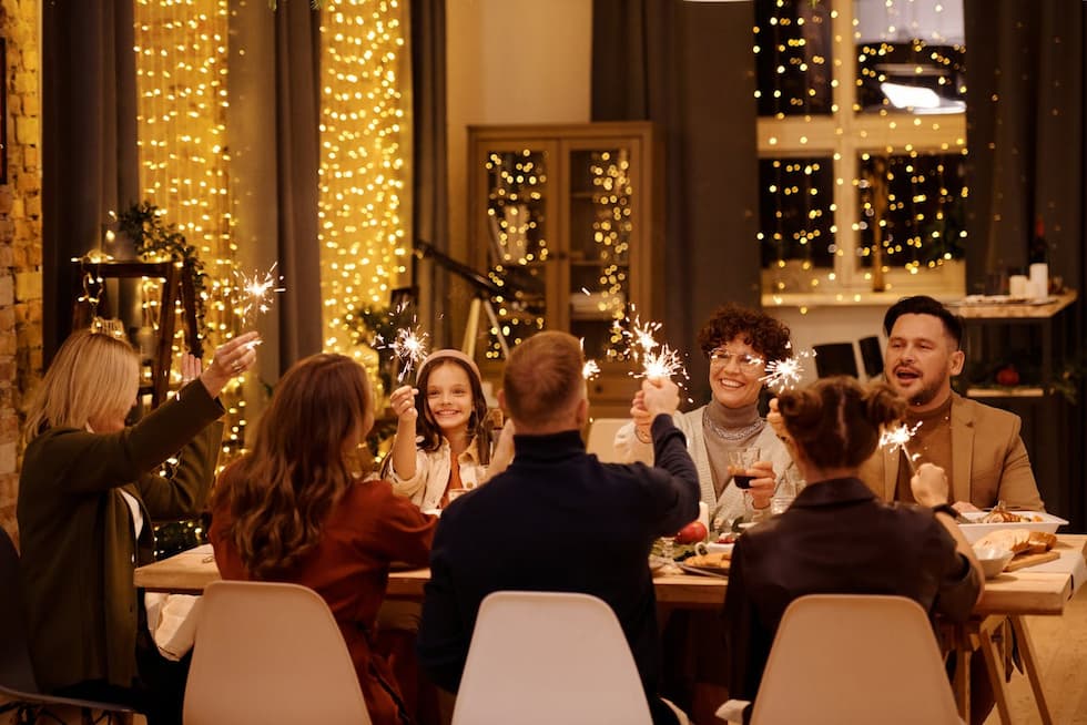 family-having-a-christmas-dinner-together